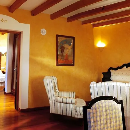 Casal Santa Eulalia 4*