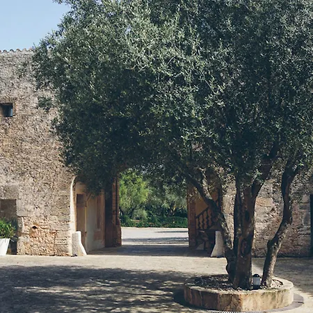 Casal Santa Eulalia 4*