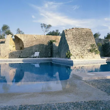 מלון Casal Santa Eulalia 4*